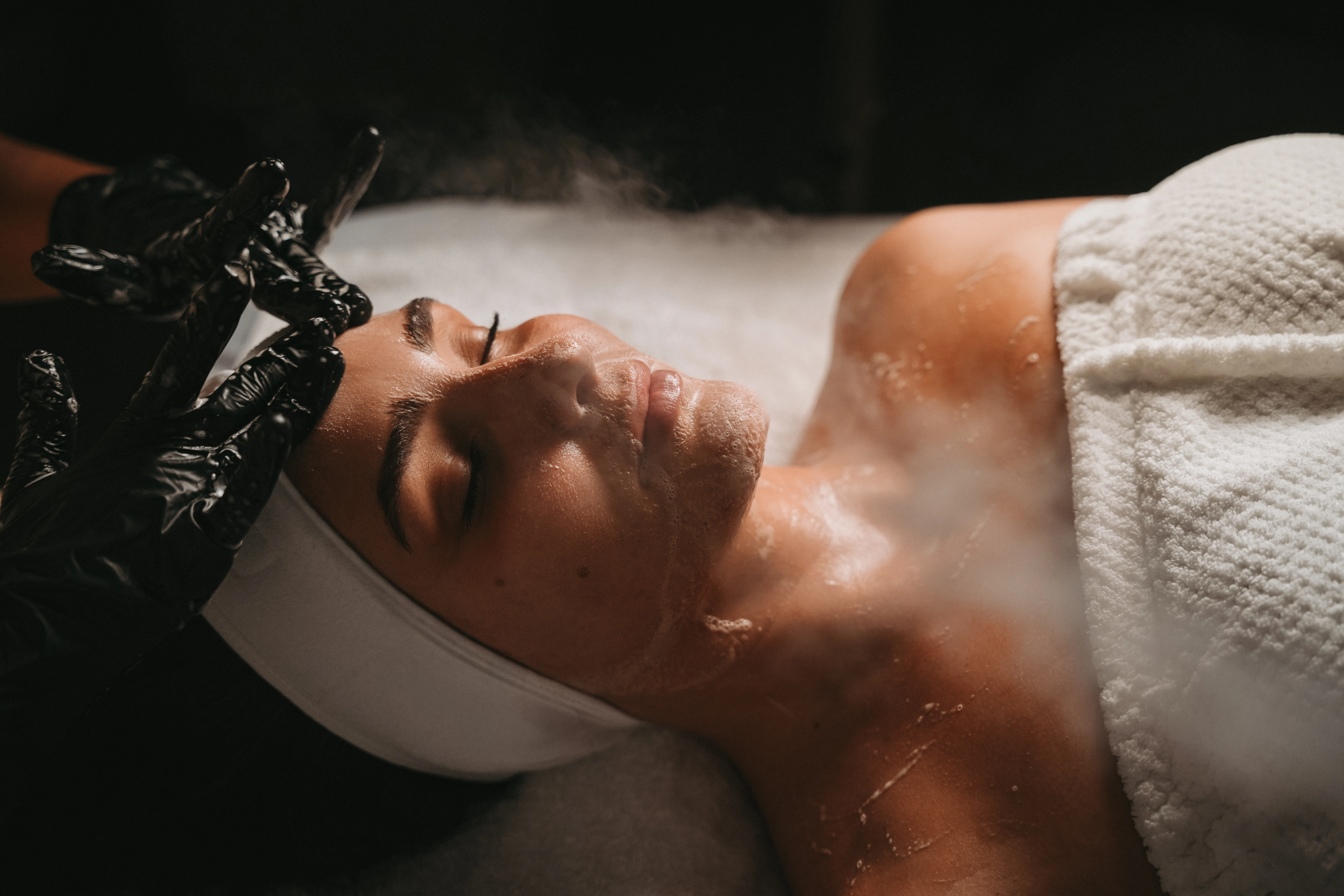 Steam facial treatment