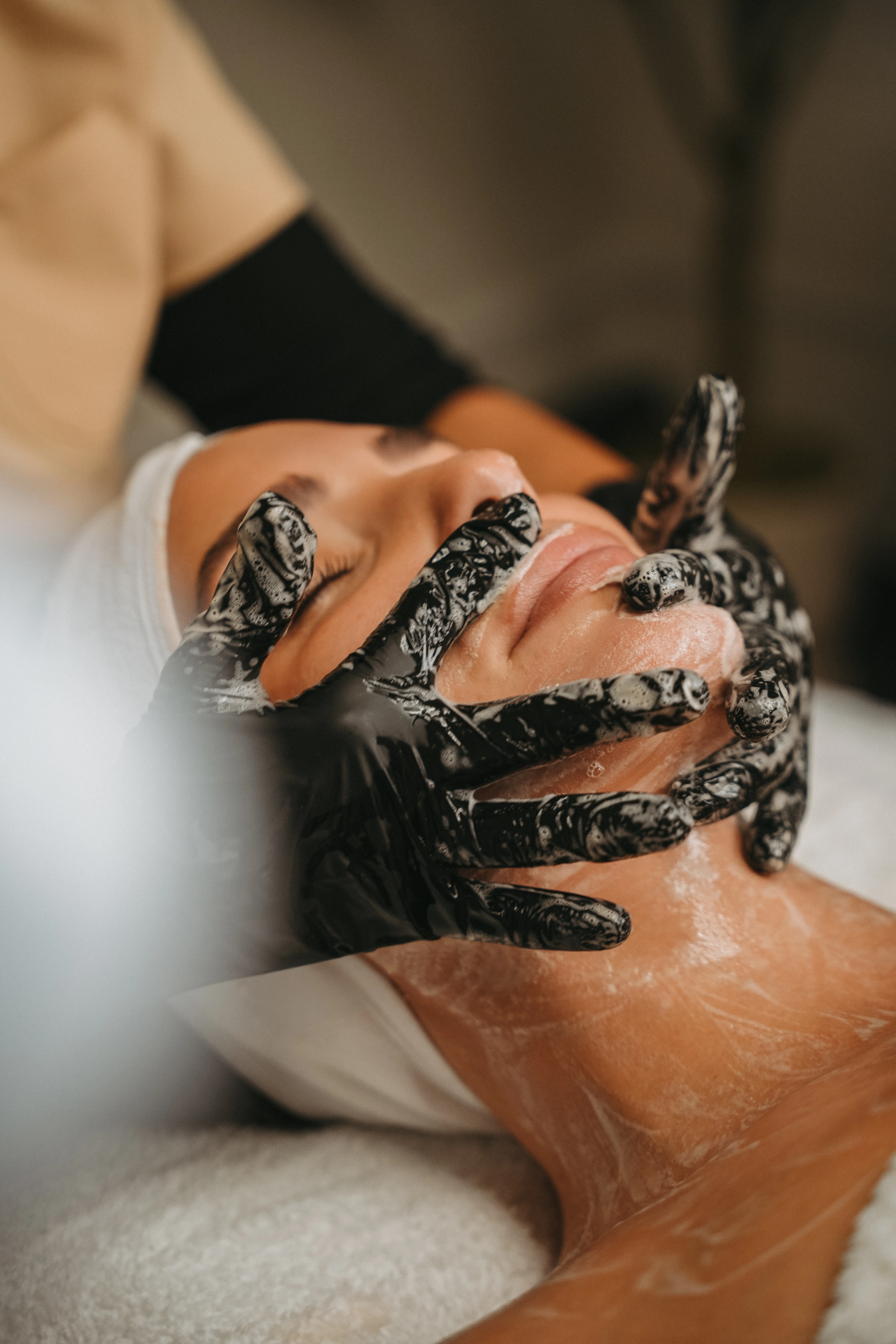 Facial cleansing treatment